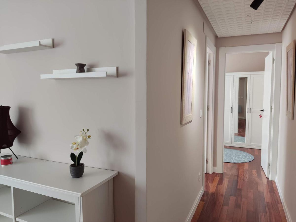 Acogedor Apartamento Junto A La Plaza Villasana de Mena Bagian luar foto